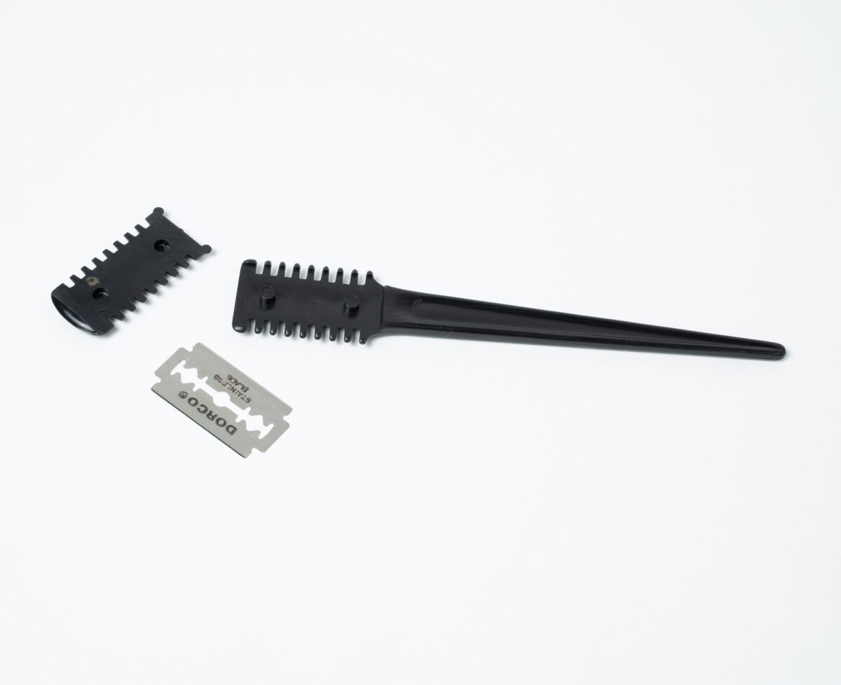 Hair Trimmer Comb - Image 