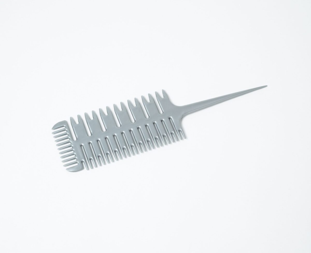 DSC00196 Highlight Comb - Image 1