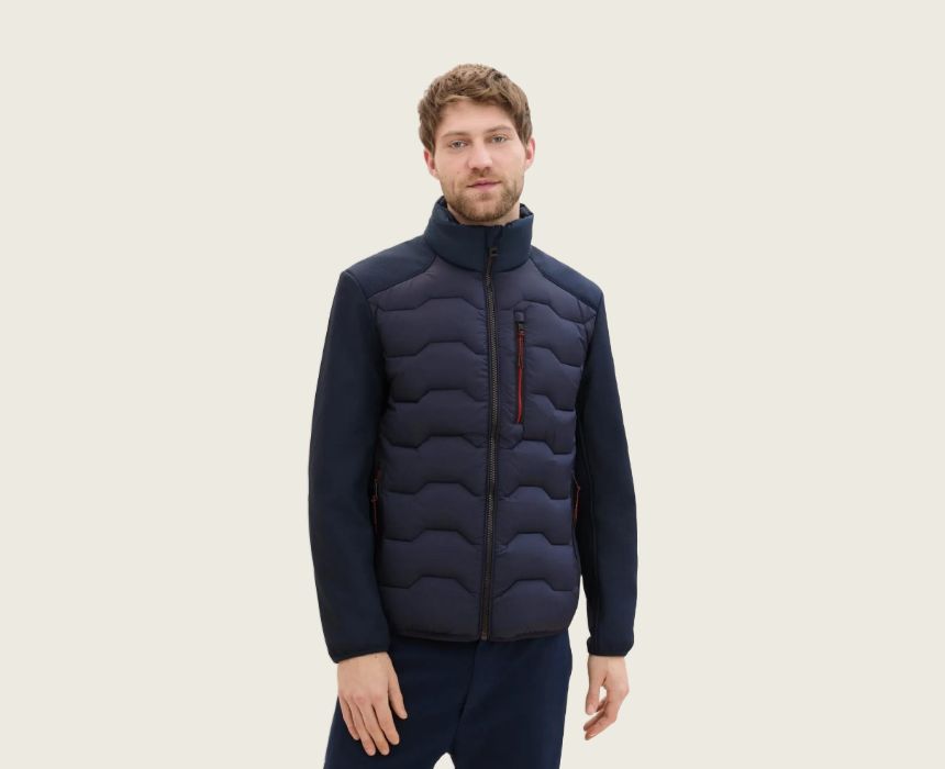 45 Hybrid Jacket in Navy - Image 1