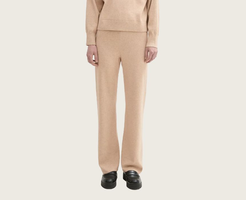 65 Knitted Pants in Beige - Image 1