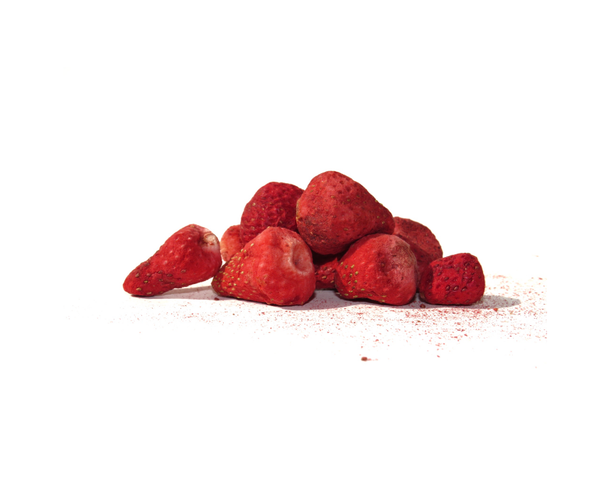 Berries & Bushes-14 Freeze Dried Strawberry Whole - Image 1