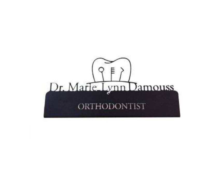 7 Personalized Dentist Desk Plate - Image 1