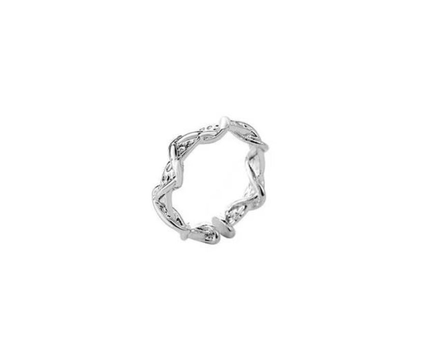34 Twist Silver Ring - Image 1