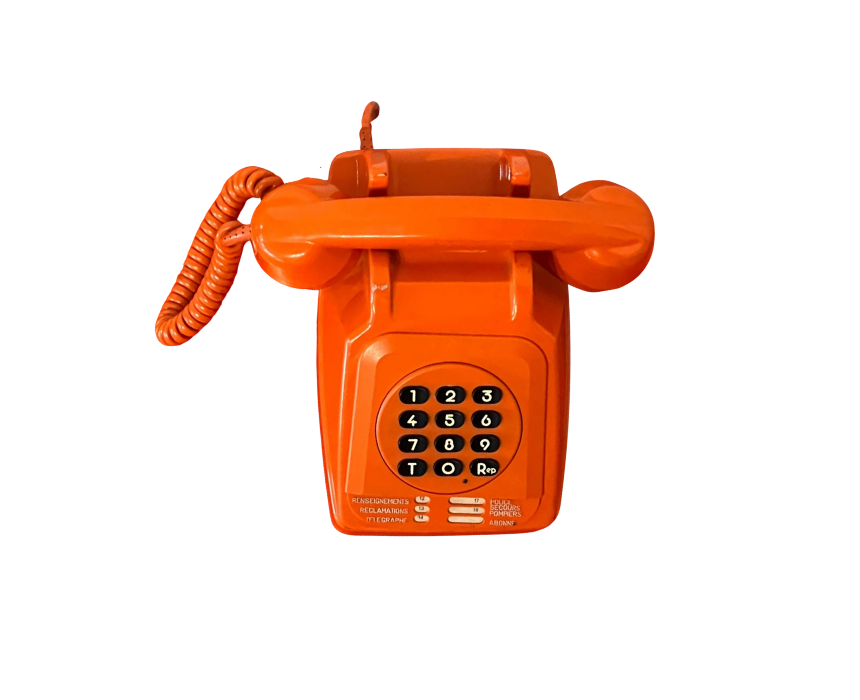 1 Corded Retro Phone - Image 1