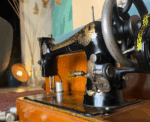Singer Vintage Sewing Machine - Image 