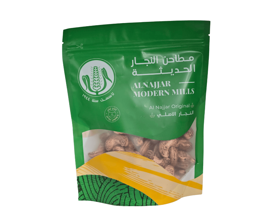 roasted whole cashews Roasted Whole Cashews - Image 1