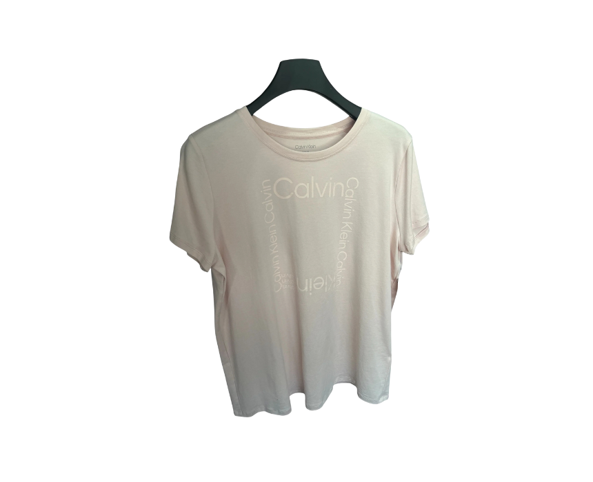 1 Calvin Klein T-shirt in Pink - Image 1