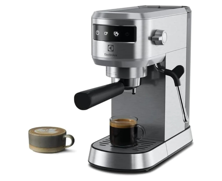 1 Electrolux E5EC1-50ST UltimateTaste 500 Espresso Coffee Maker 1L - Image 1