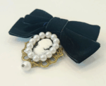 Black Elegance Brooch - Image 