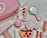 Makeup Set - Image 