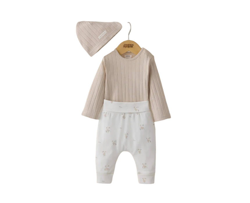 16 Bodysuit with Leggings and Hat Outfit Set - Image 1