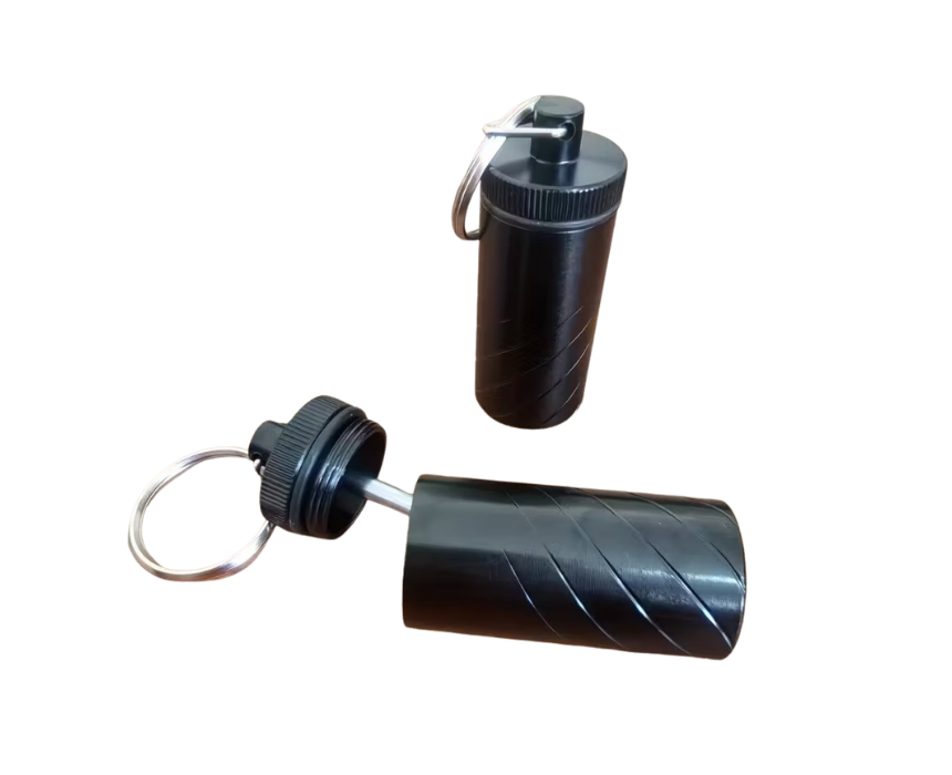 4 Aluminum Alloy Keychain Mini Storage Bottle - Image 1