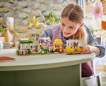 LEGO FRIENDS Plant Café And Flower Shop 42671 - Image 