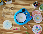 SPIN AND SPIRAL ART STATION - Image 