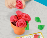 PLAY DOH BLOOMING FLOWERS - Image 
