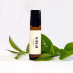 Green Tea Essential Oil Roll-on (10ml) - Image 