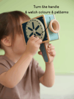 Vintage Movie Camera - Image 