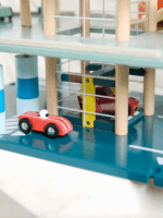 Green Garage - Image 