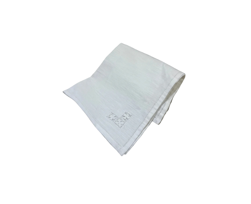 1 Embroidered Fabric Dinner Napkin - Image 1