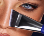 Royal Cosmetics Angled Contour Brush - Image 