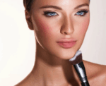 Royal Cosmetics Sculpting Kabuki Brush - Image 