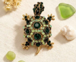 Emerald Turtle Brooch - Image 