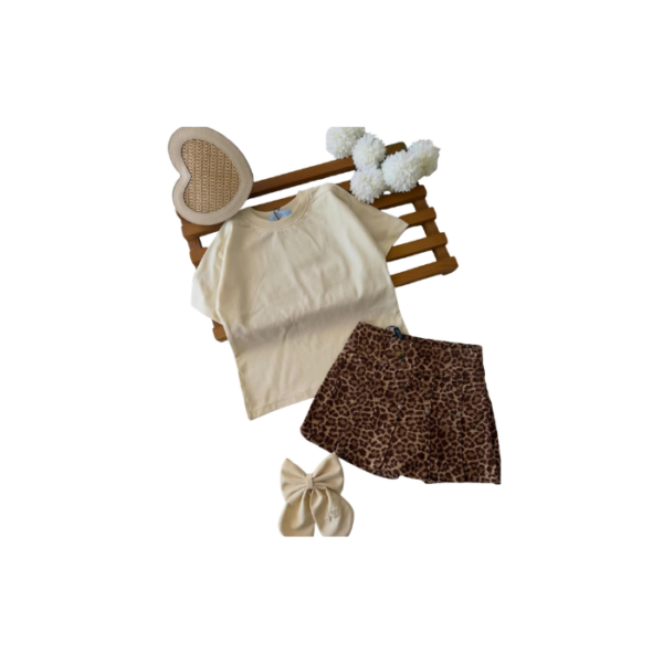 Leopard Pattern Skirt with Beige Tshirt Set