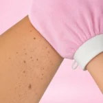 Deep Exfoliating Glove – Full Body Skin Renewal - Image 