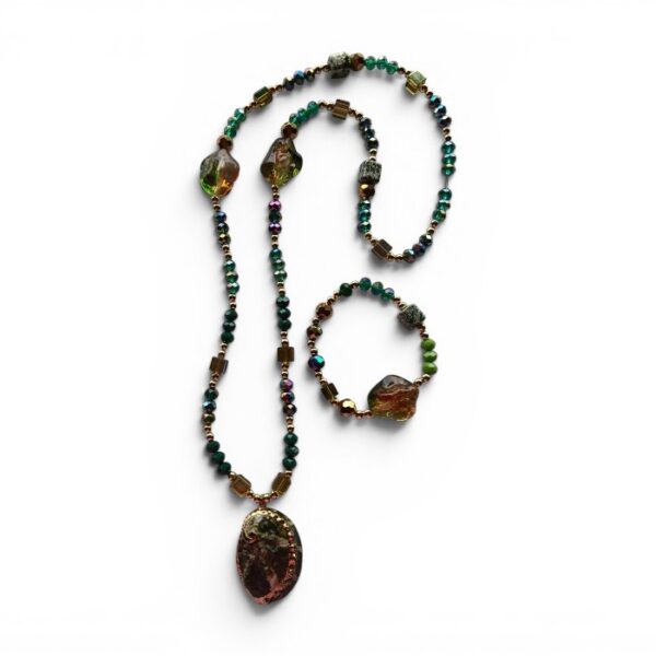 Green Shell Crystal Jewelry Set