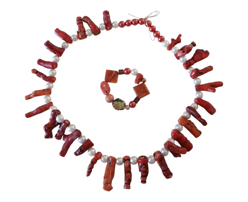 image (85) Handmade Garnet Pearl Jewelry Necklace and Bracelet Set - Image 1