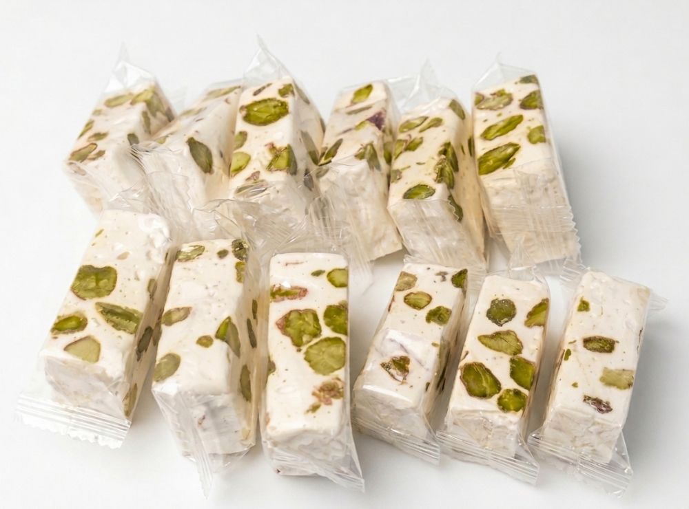 140E Nougat with Pistachio - Image 1