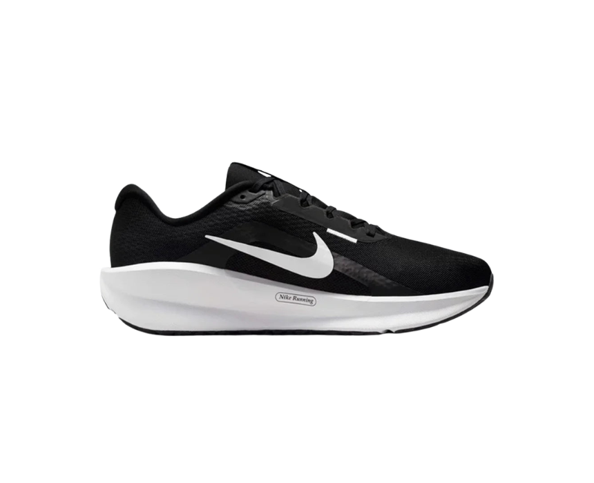 6 Nike Downshifter Black Shoes - Image 1