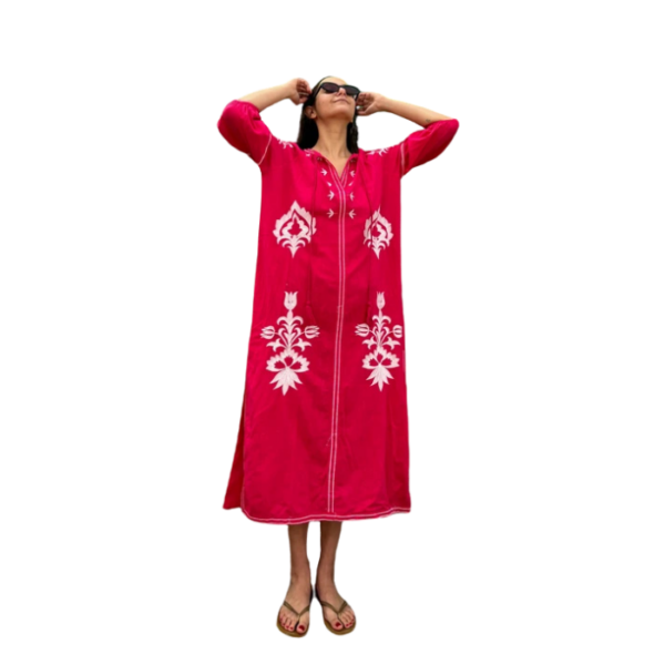 Djelaba Fushia With White Embroideries
