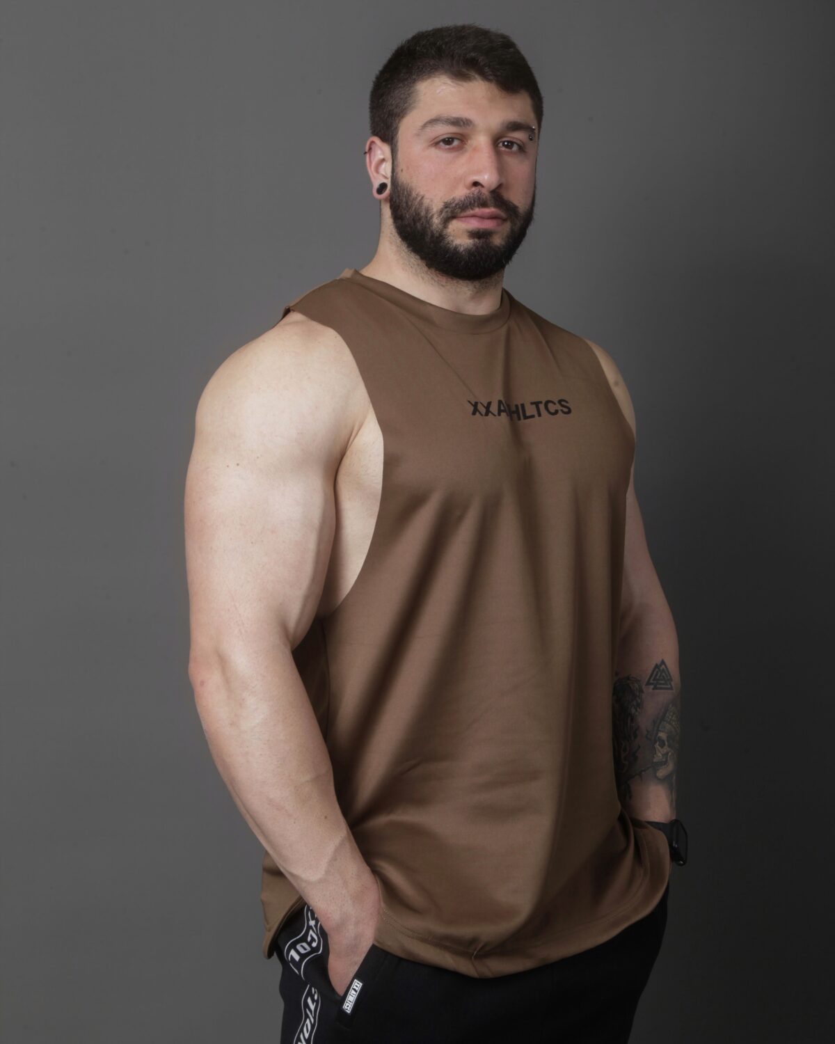 XXATHLTCS Oversized Fit Tank Top - Brown