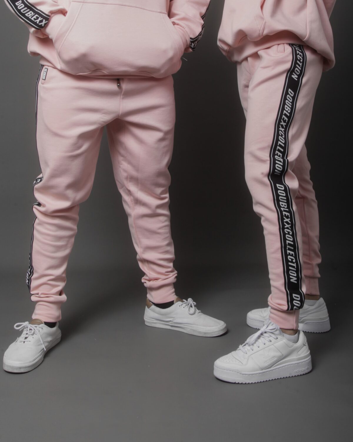 EF7A6E44-5A78-43BF-8017-0FAFFAFFFBE3 XXATHLTCS Regular Fit Sweatpants - Pink