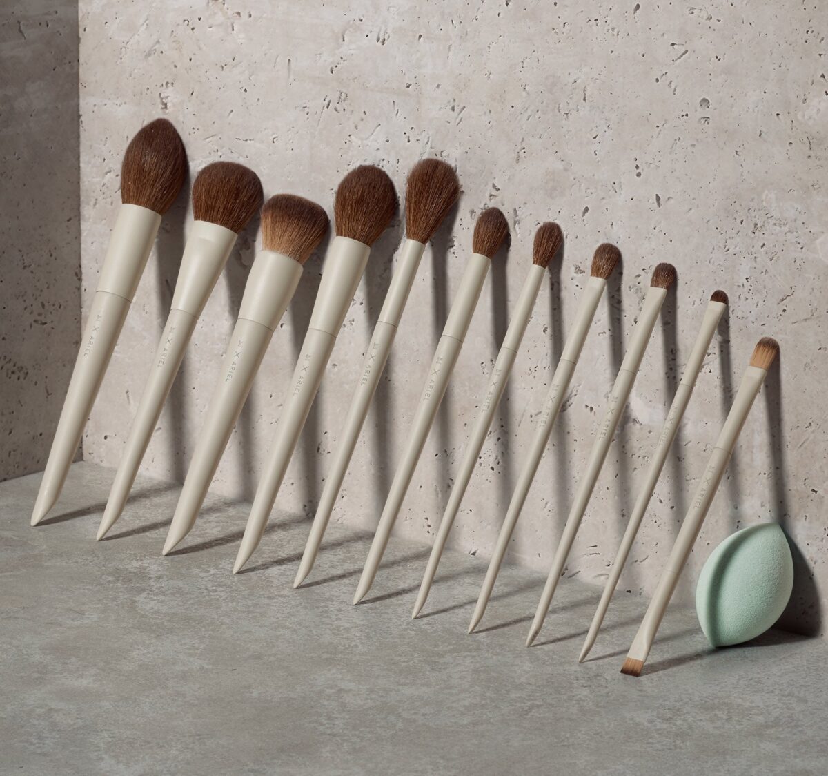 MORPHE_Ariel_Face_BrushSet_Stylized MORPHE X ARIEL SIGNATURE LOOK 12 PIECES