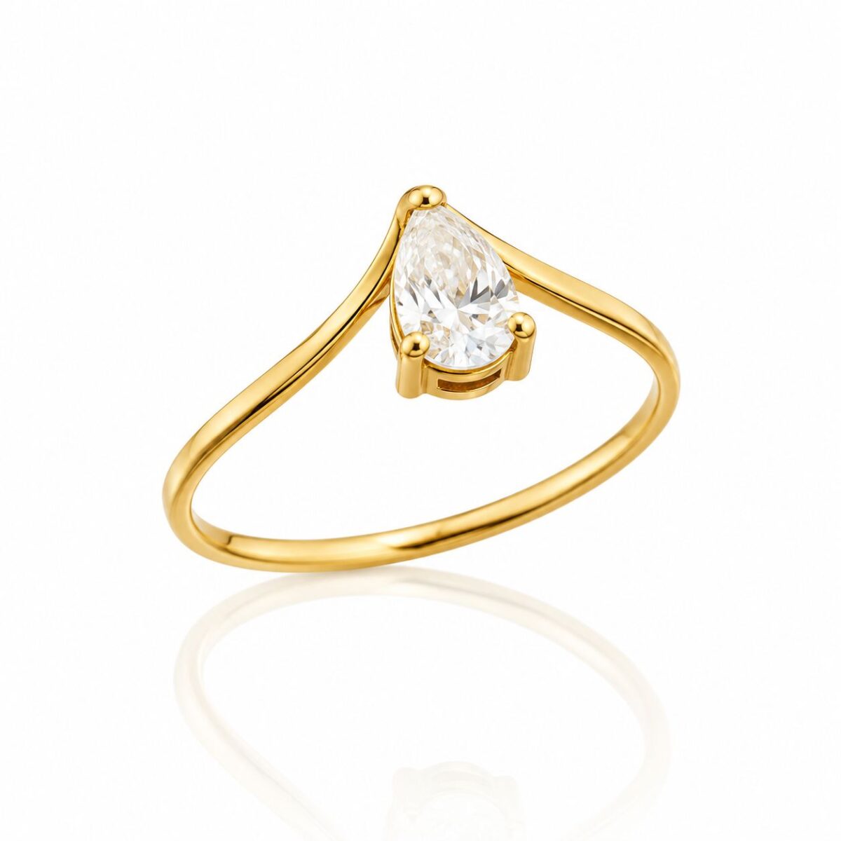 Drop Shiny Zircon Ring