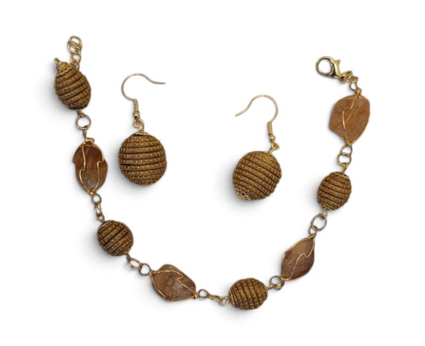 Set-bracelet-and-earrings-AA-SET-007-1.jpg Bracelet and Earrings Set with Brazilian Stone, Gold - Image 1