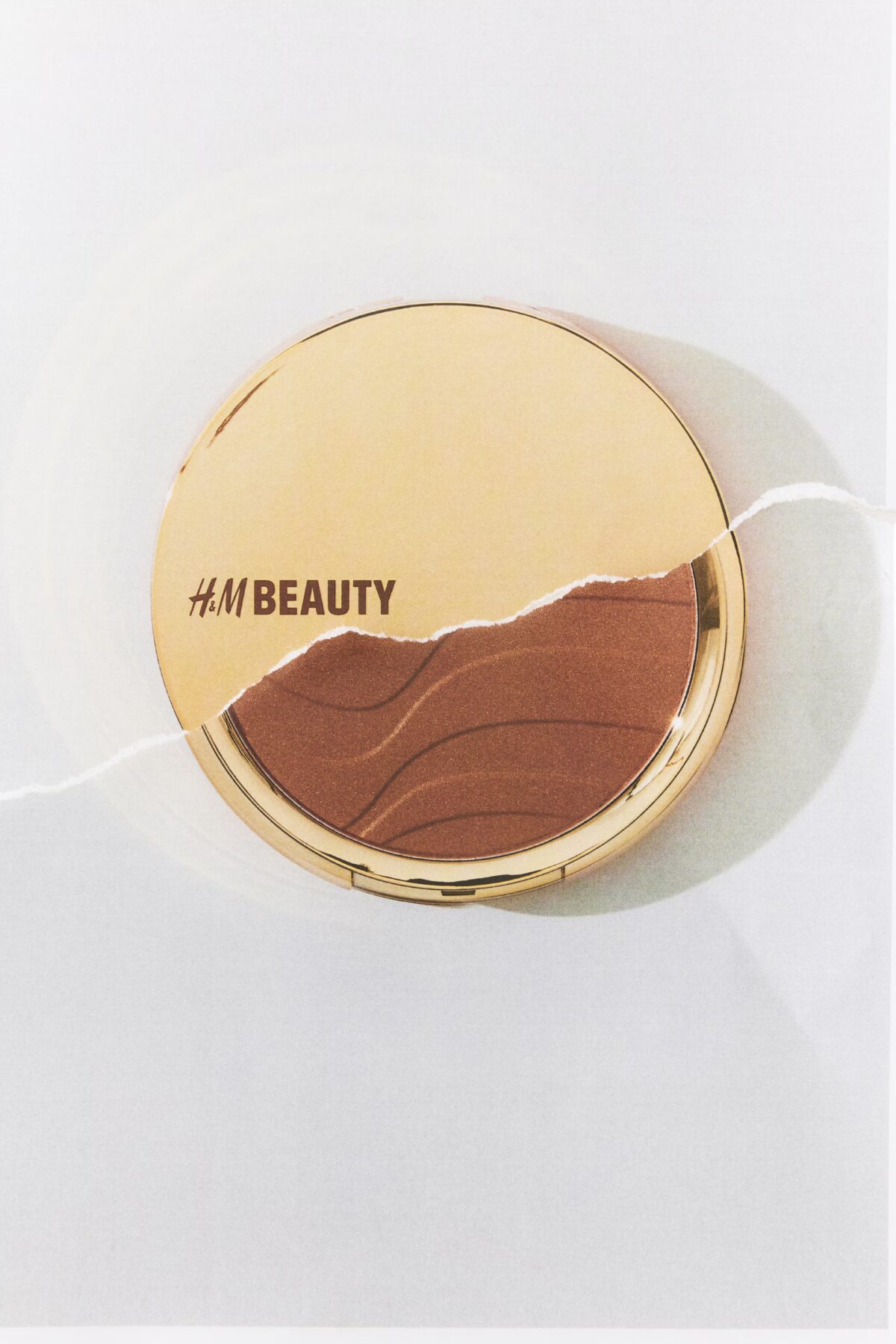 H&M Limited Edition Sunlit Bronzer - Image 
