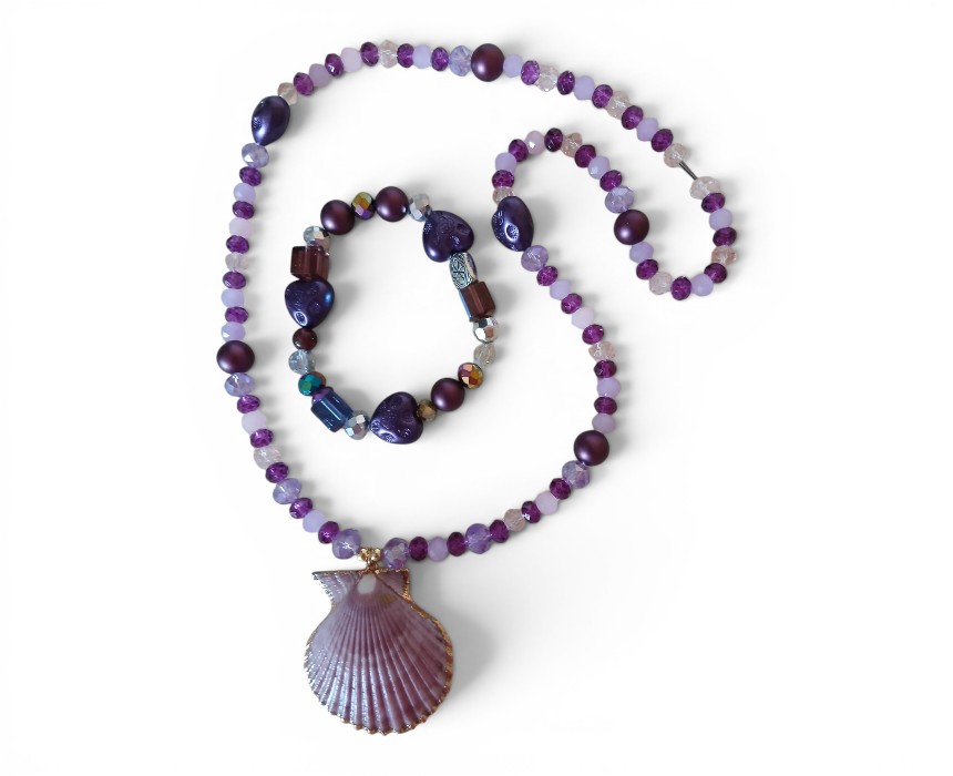 image - 2026-07-06T233302.867 Pink Necklace Bracelet Shell Set - Image 1