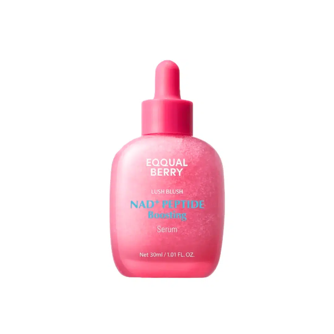 syrom-bybtayd-aykol-byry-30ml-eqqualberry-lush-blush-nad-peptide-boosting-serum-5843525.png.webp NAD+ Peptide Boosting Lush Blush Serum 30 ml - Image 1