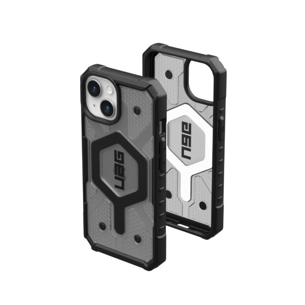UAG Pathfinder for iPhone 15/16