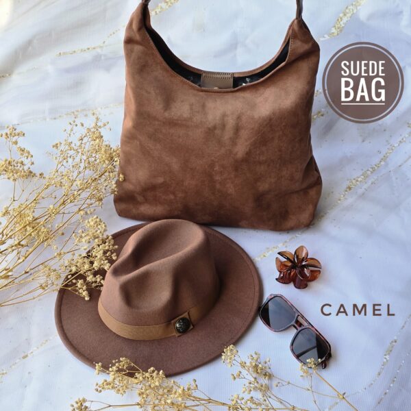 Suede Bag: Camel