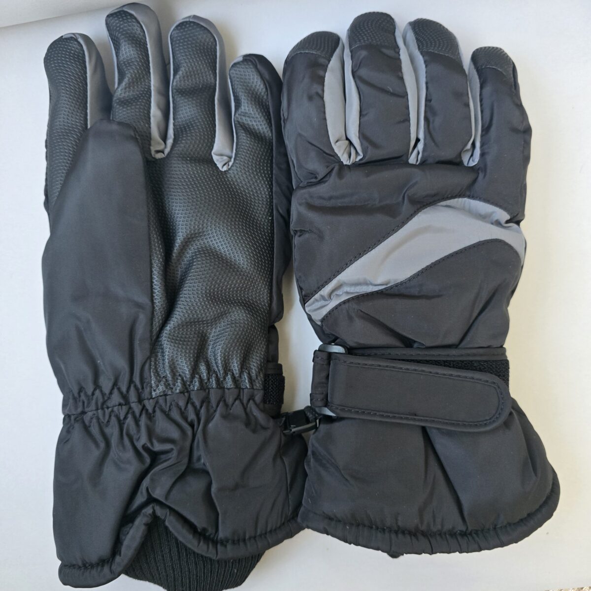 1001110214-scaled-1 Snow Gloves: Men