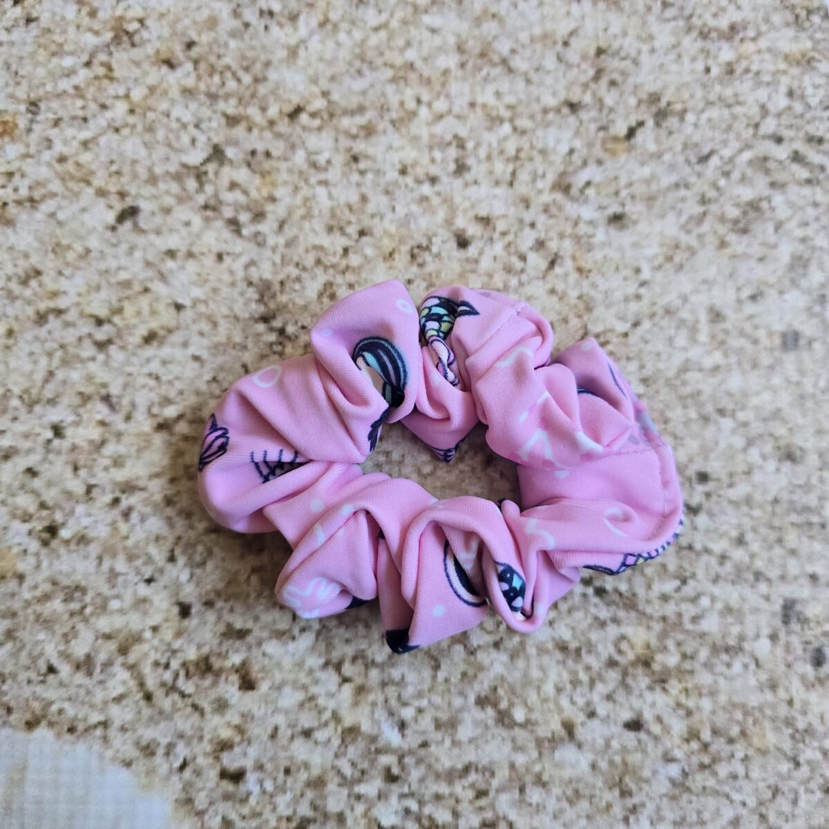 1001637763-scaled-1 Scrunchie: Pink Mermaid