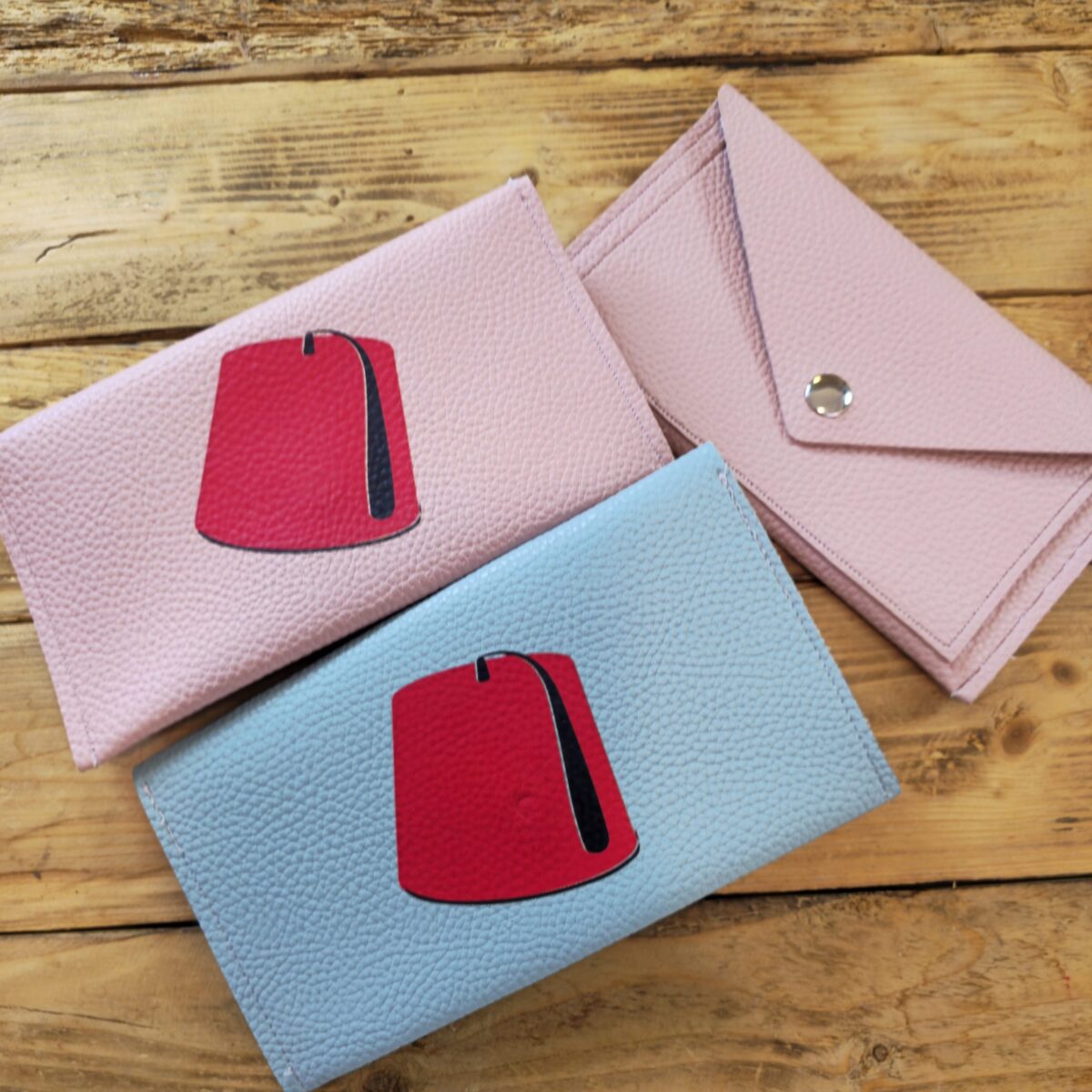 1001705642-scaled-1 3al Lebnene wallets: Tarbouch