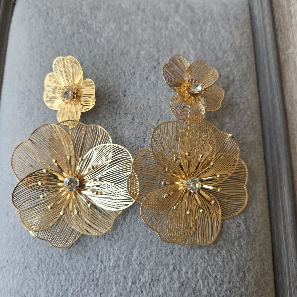 1001755646-scaled-1 A. Fleur d'or: Double Flowers