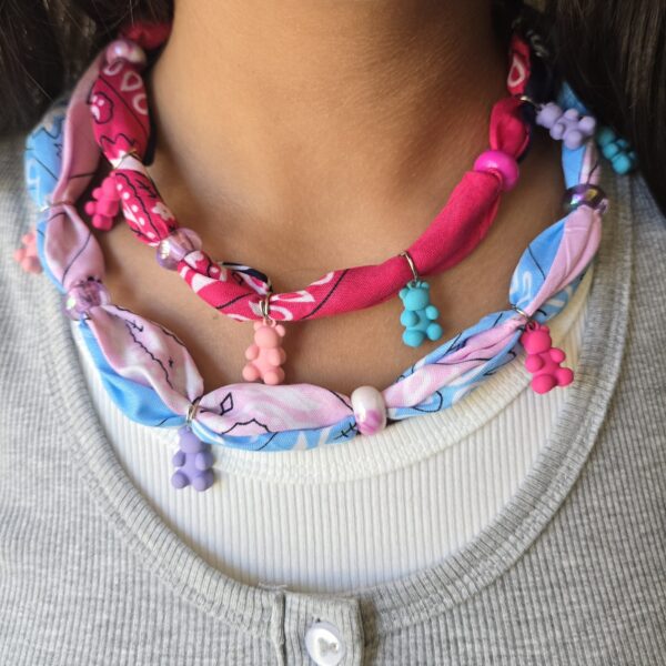Bandana Necklaces: Teddies Fushia
