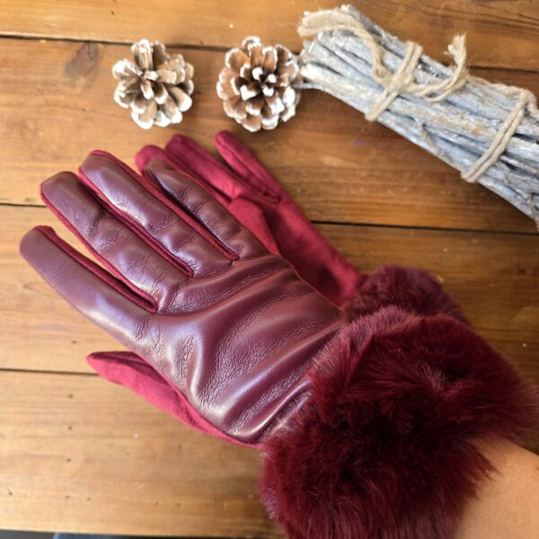 A. Ladies Gloves: Diva