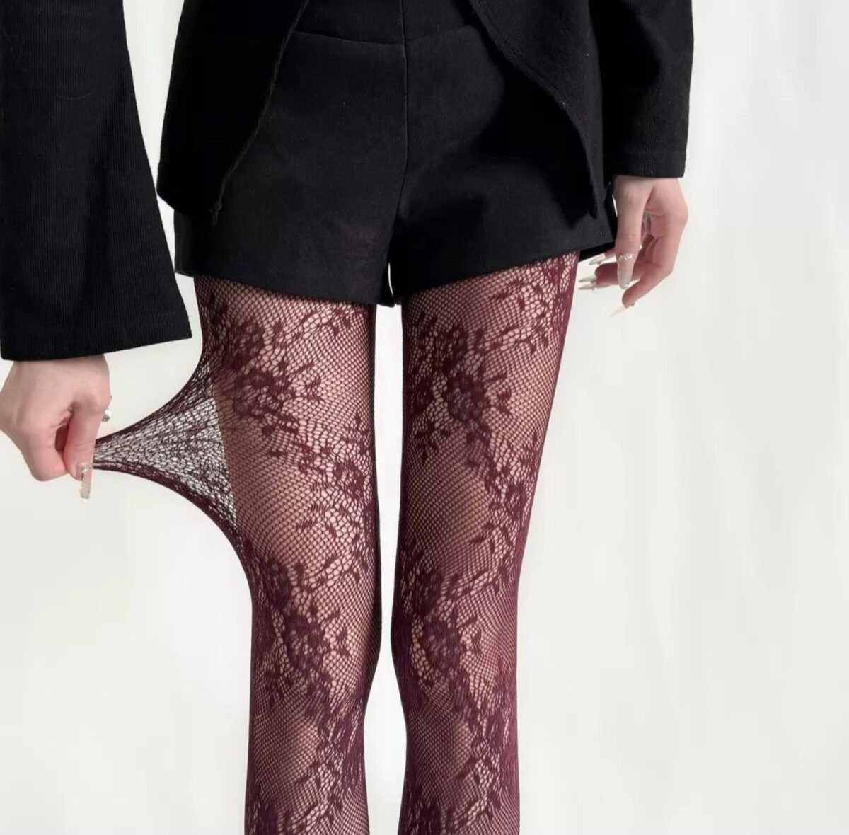 Kimmy Lace Tights: Plum